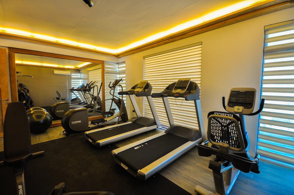 Infinity Resort Puerto Galera Ngoại thất bức ảnh
